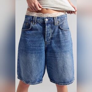 🪷NWT Free People We The Free Montana Bermuda Denim Shorts, Oversized 29🌙